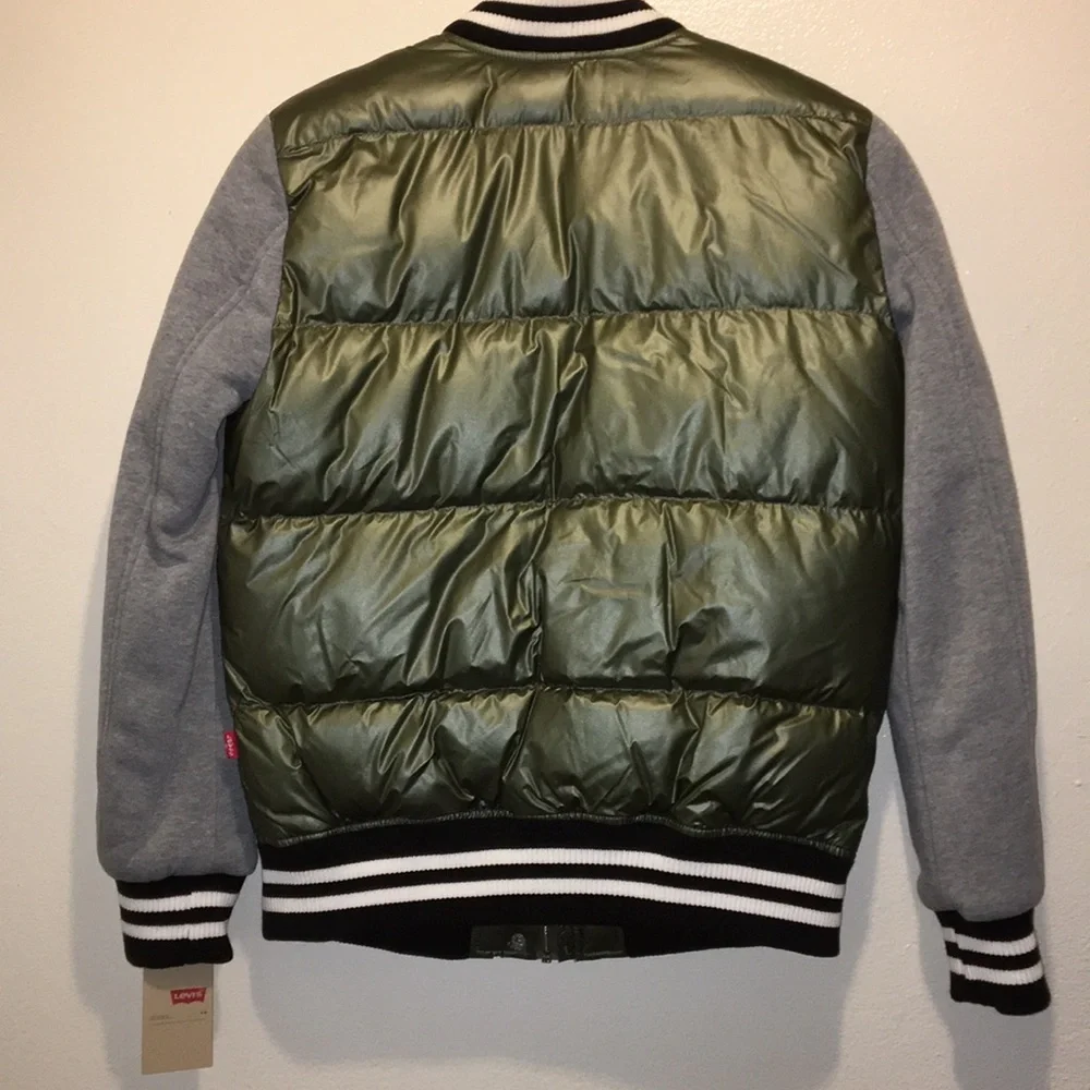 NWT Levi's Mix Media Quilted Varsity Bomber Jacket - Picture 3 of 8